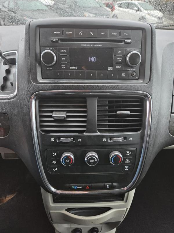 2019 Dodge Grand Caravan - Image 21