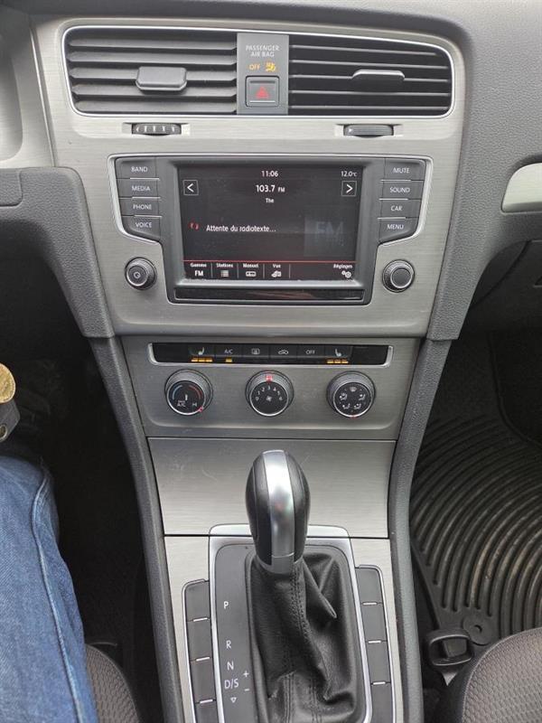 2016 Volkswagen Golf - Image 20