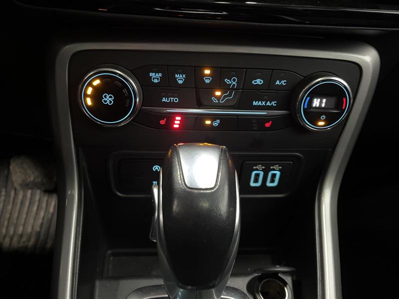 ford EcoSport 2020 - 18
