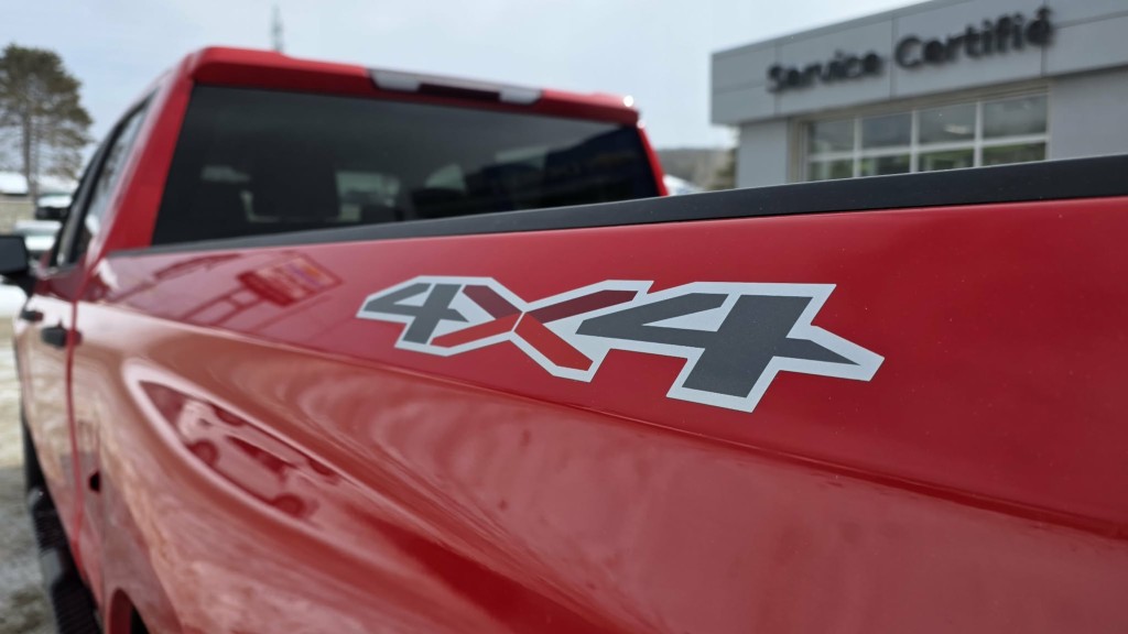 chevrolet Silverado 1500 2020 - 13