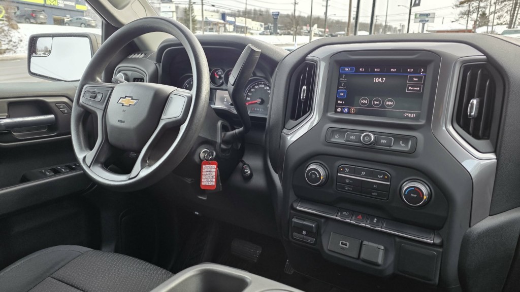 chevrolet Silverado 1500 2020 - 19