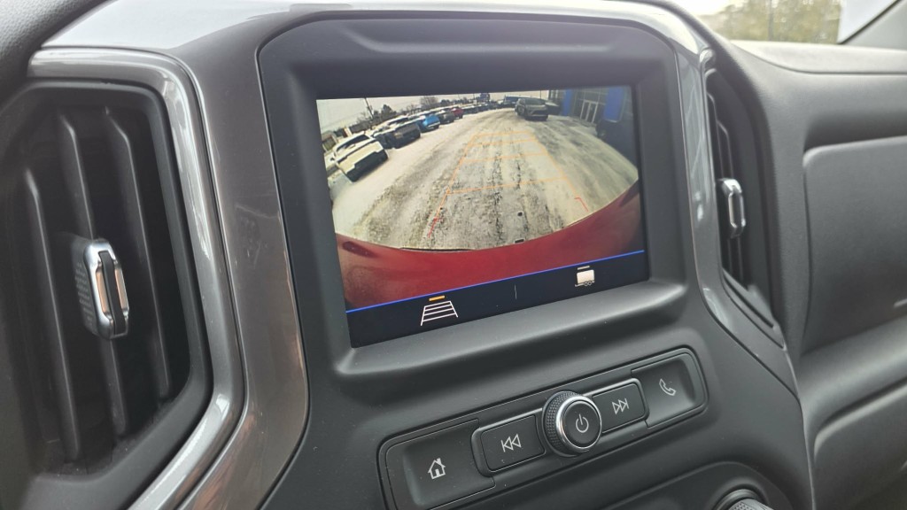 chevrolet Silverado 1500 2020 - 27