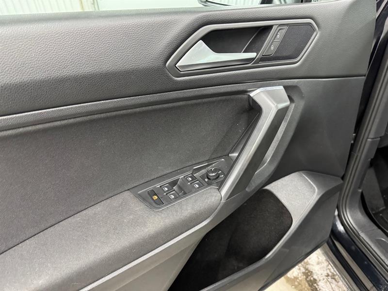 volkswagen Tiguan 2021 - 23