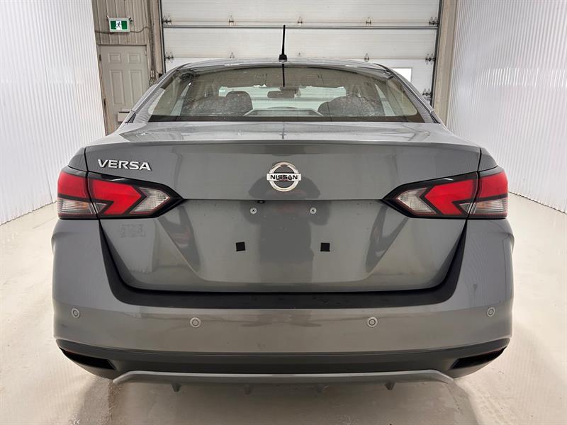 nissan Versa 2021 - 9
