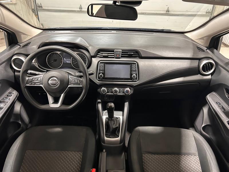 nissan Versa 2021 - 15