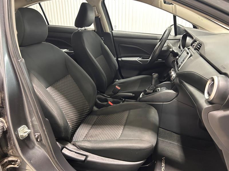 nissan Versa 2021 - 19