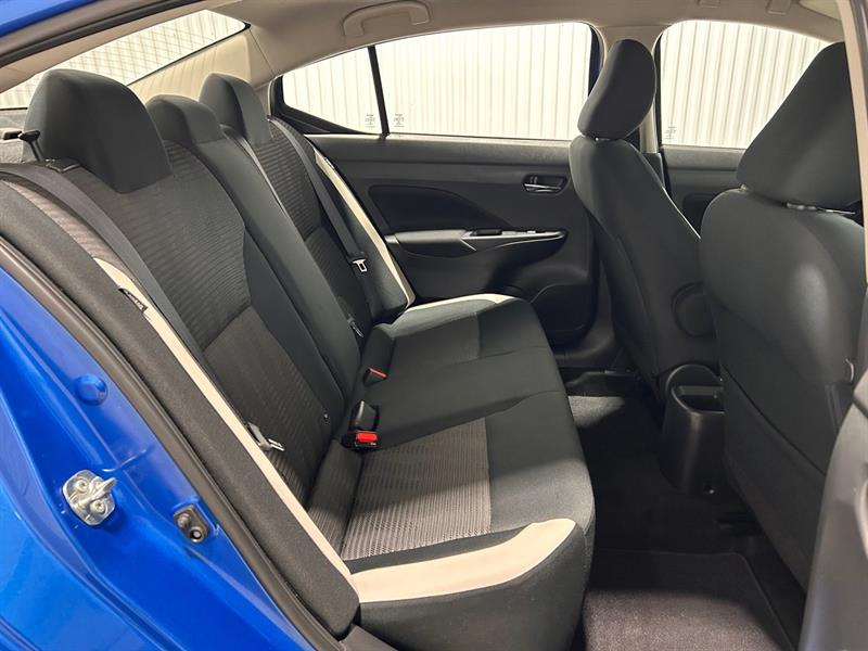 nissan Versa 2021 - 18