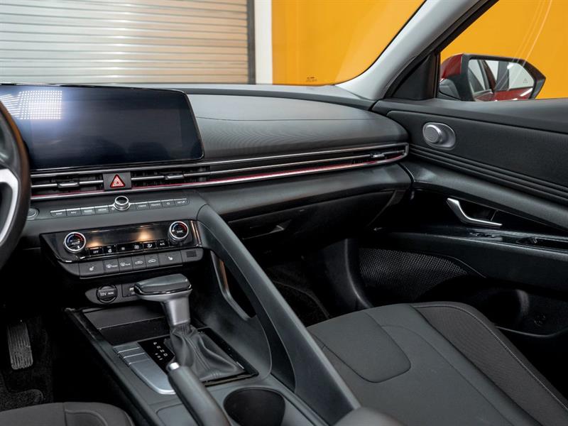hyundai Elantra 2024 - 21