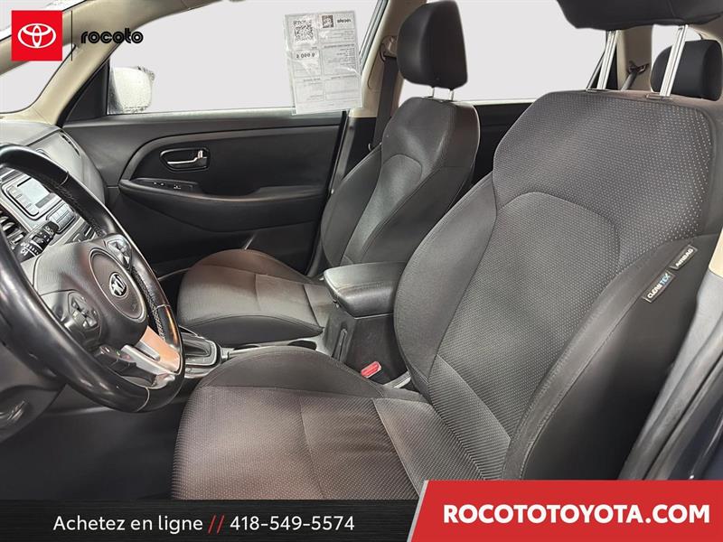 kia Rondo 2015 - 7