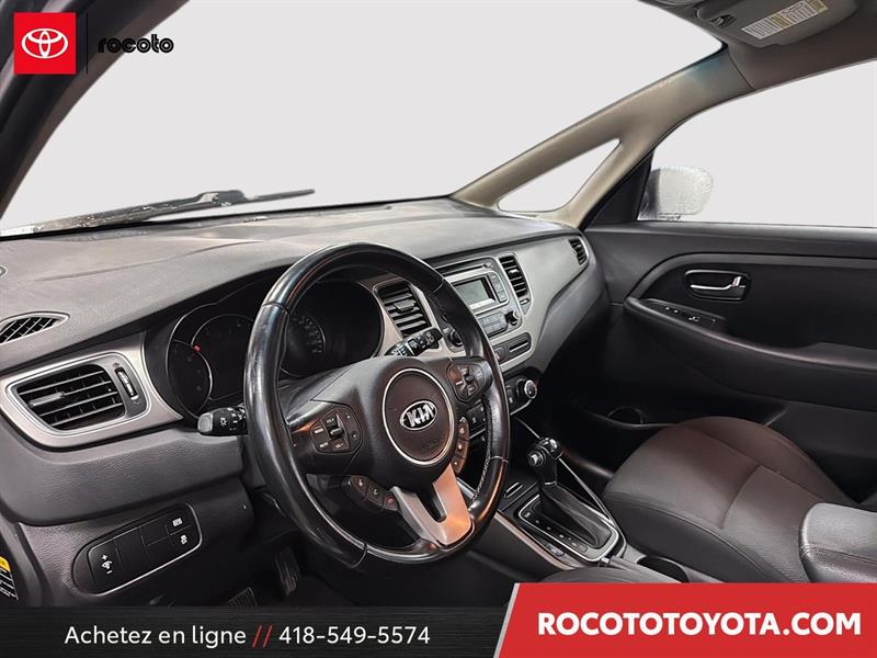 kia Rondo 2015 - 8