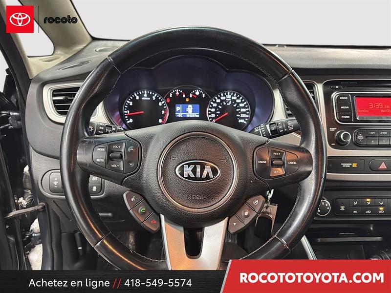 kia Rondo 2015 - 12