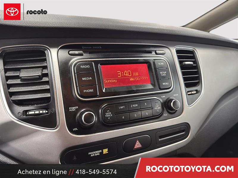 kia Rondo 2015 - 16