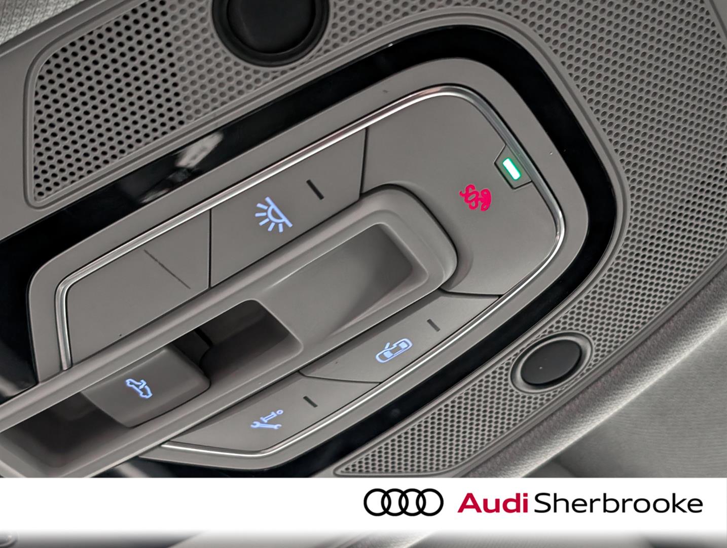 audi berline A4 2021 - 25