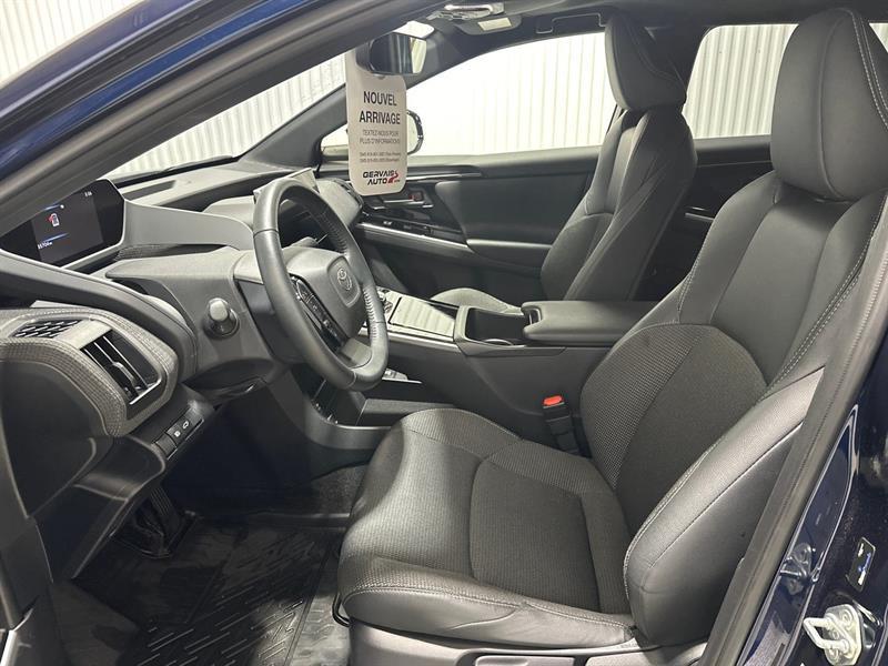 2023 Toyota BZ4X - Image 15