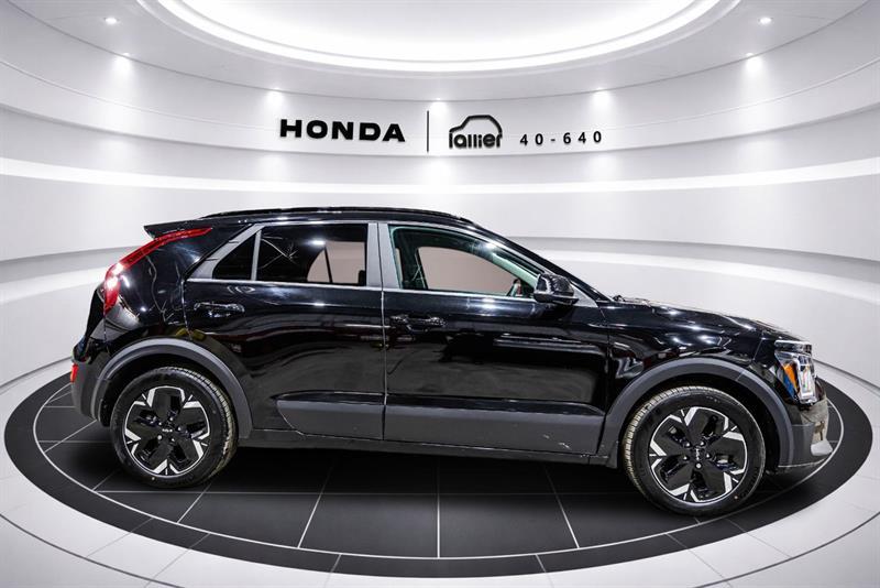 2023 Kia Niro - Image 8