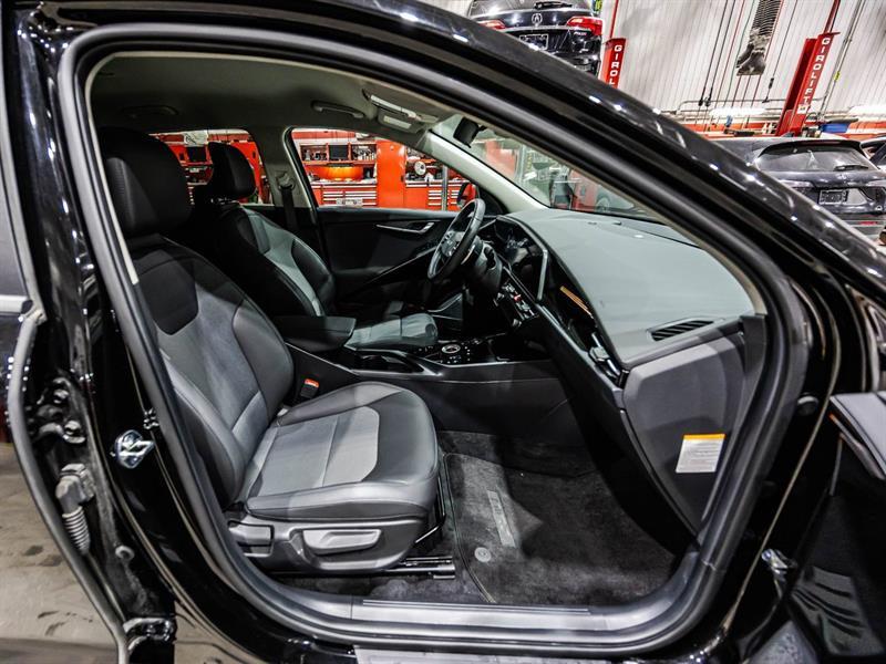 2023 Kia Niro - Image 19