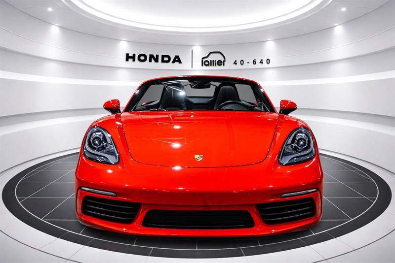 2017 Porsche Boxster - Image 2