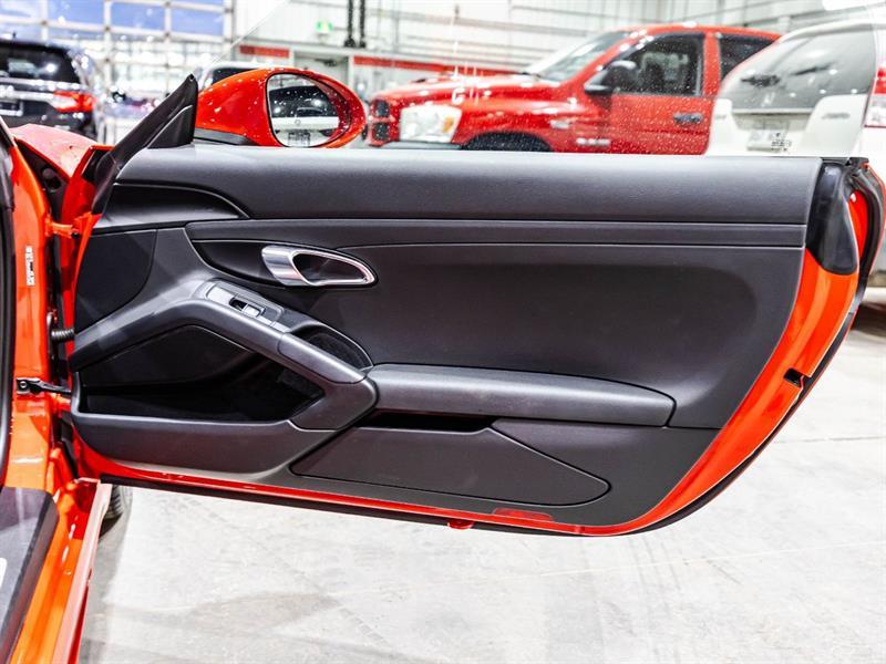 2017 Porsche Boxster - Image 14