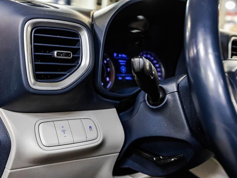 2021 Hyundai Venue - Image 21
