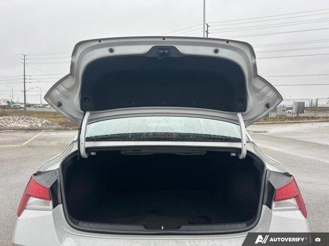 hyundai Elantra 2022 - 15