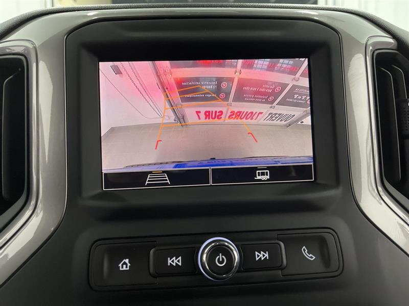 chevrolet Silverado 1500 2024 - 16