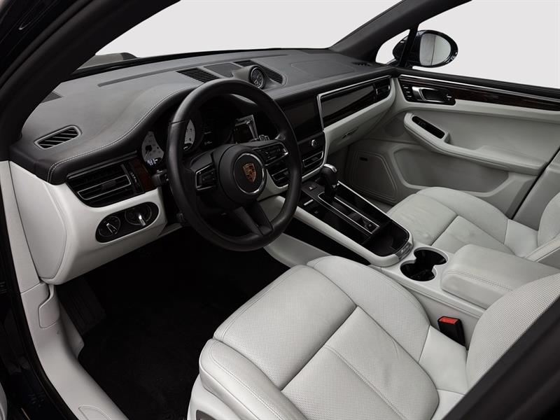 porsche Macan 2023 - 24