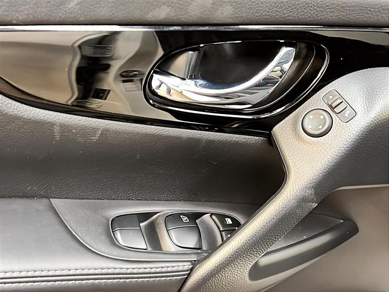 nissan Qashqai 2021 - 23