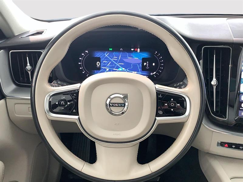 volvo XC60 2023 - 11