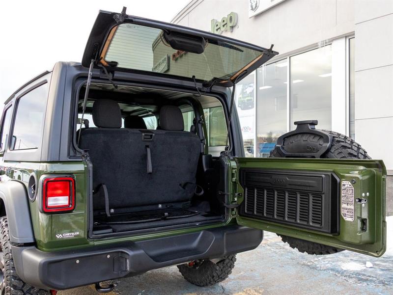 jeep Wrangler 2021 - 11