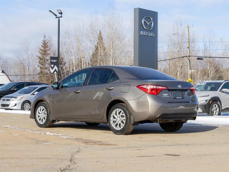 toyota Corolla 2017 - 6