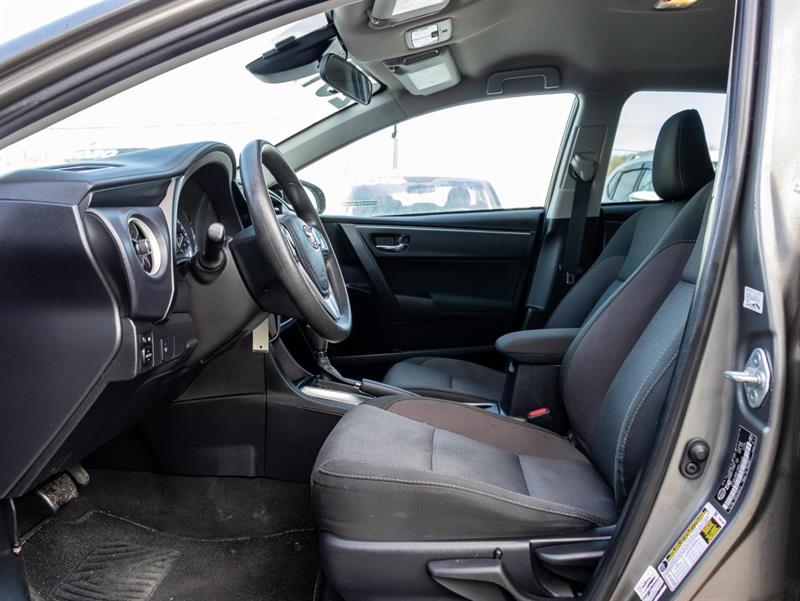 toyota Corolla 2017 - 9