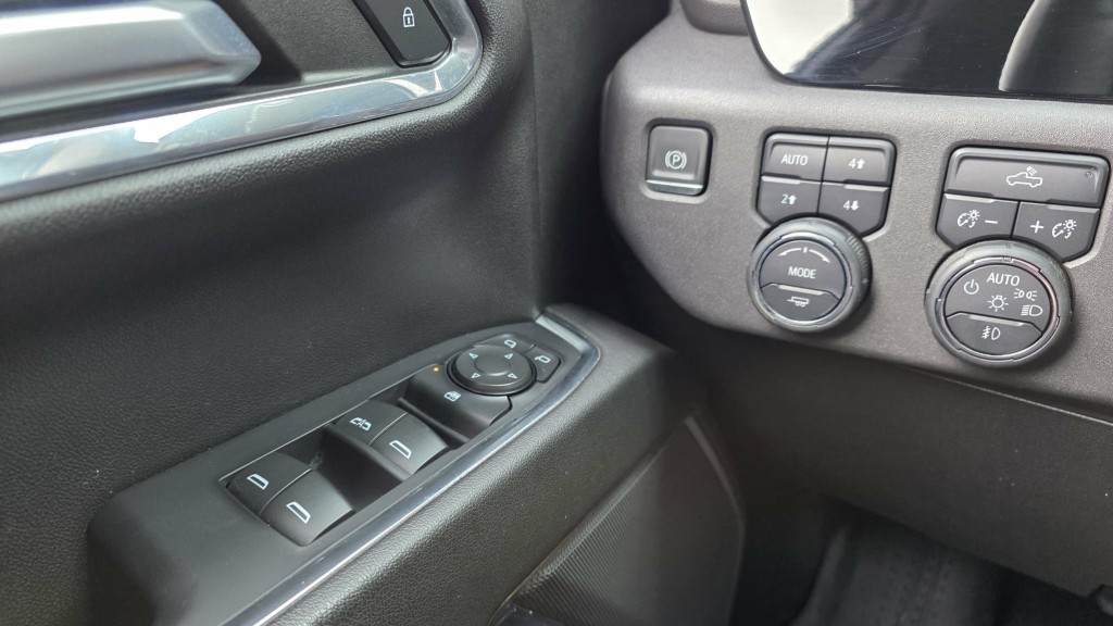 chevrolet Silverado 1500 2023 - 24