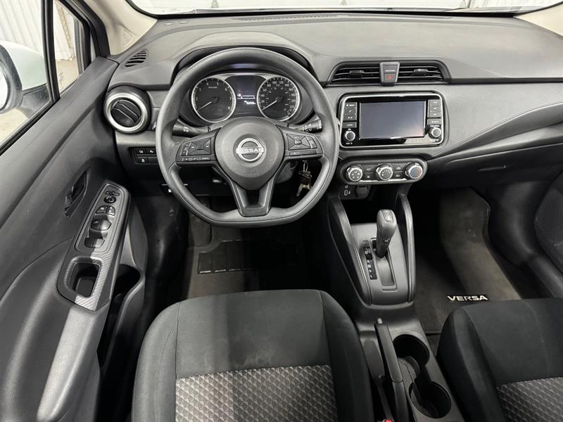 nissan Versa 2024 - 18