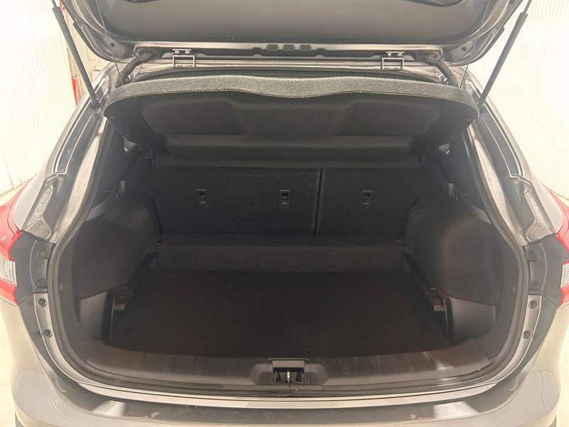 nissan Qashqai 2023 - 19