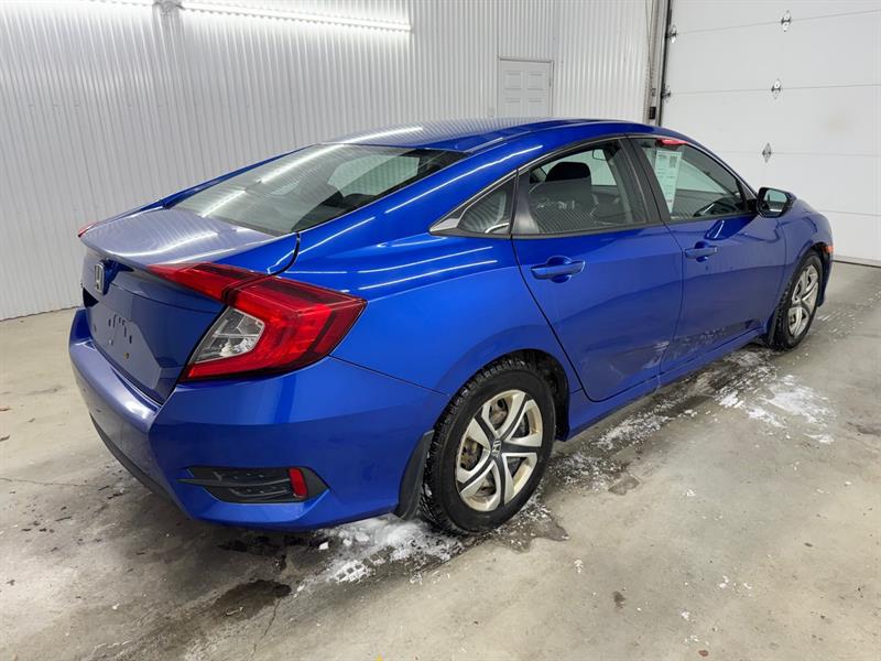 honda Civic Sedan 2018 - 8