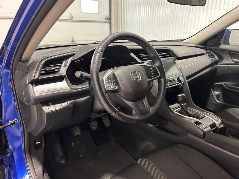 honda Civic Sedan 2018 - 11