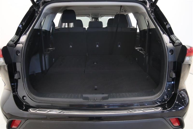 toyota Highlander 2022 - 17