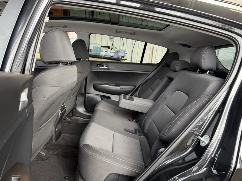 kia Sportage 2021 - 38