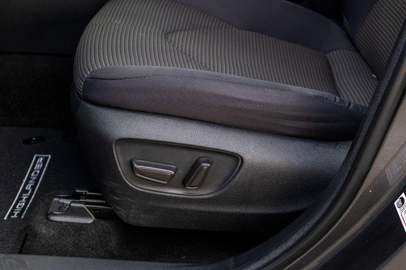 toyota Highlander 2023 - 27