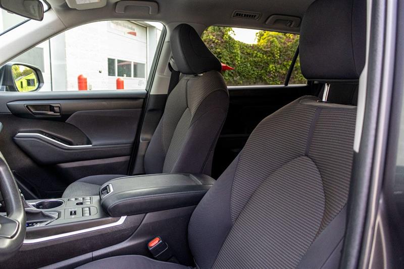 toyota Highlander 2023 - 28