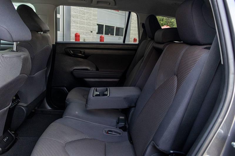 toyota Highlander 2023 - 31