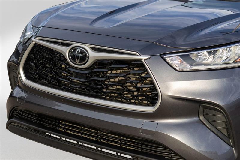 toyota Highlander 2023 - 36