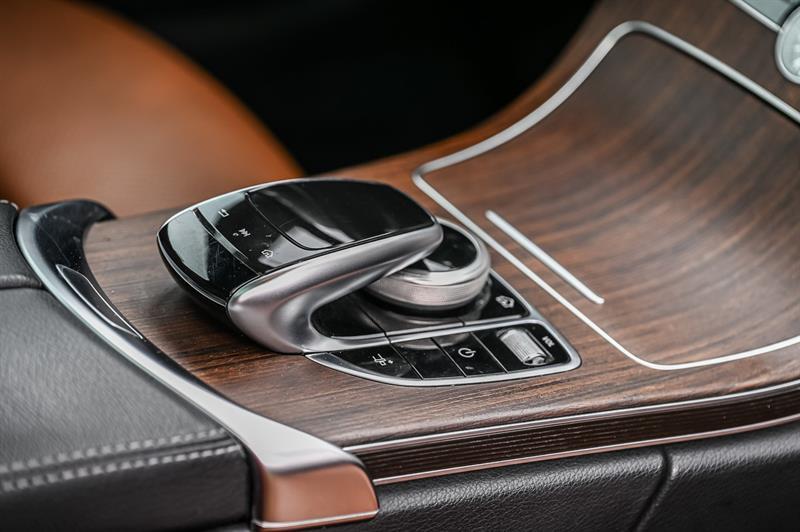 2019 Mercedes-Benz C-Class - Image 25