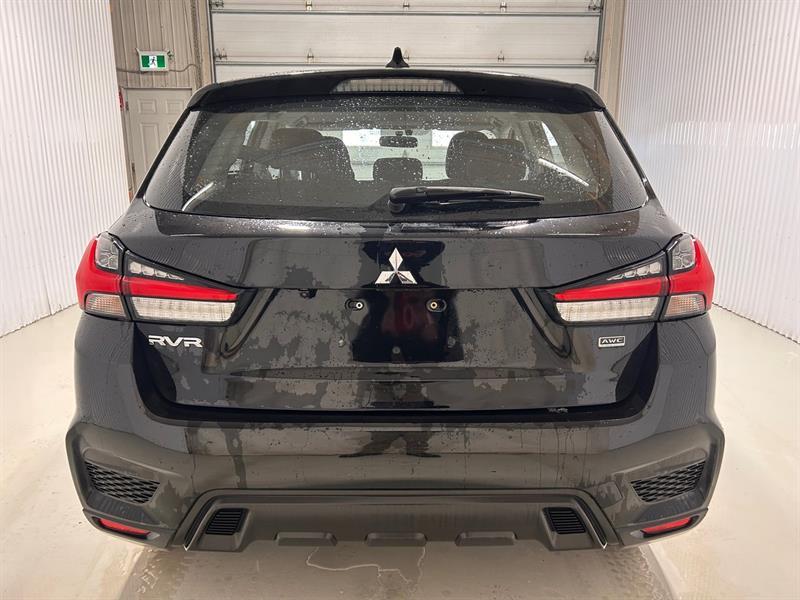 2022 Mitsubishi RVR - Image 7