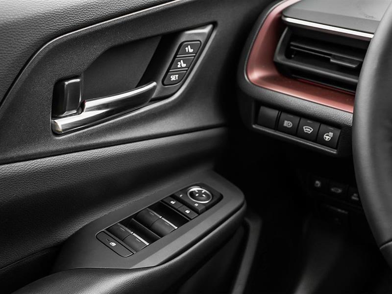 2026 Toyota Prius - Image 15