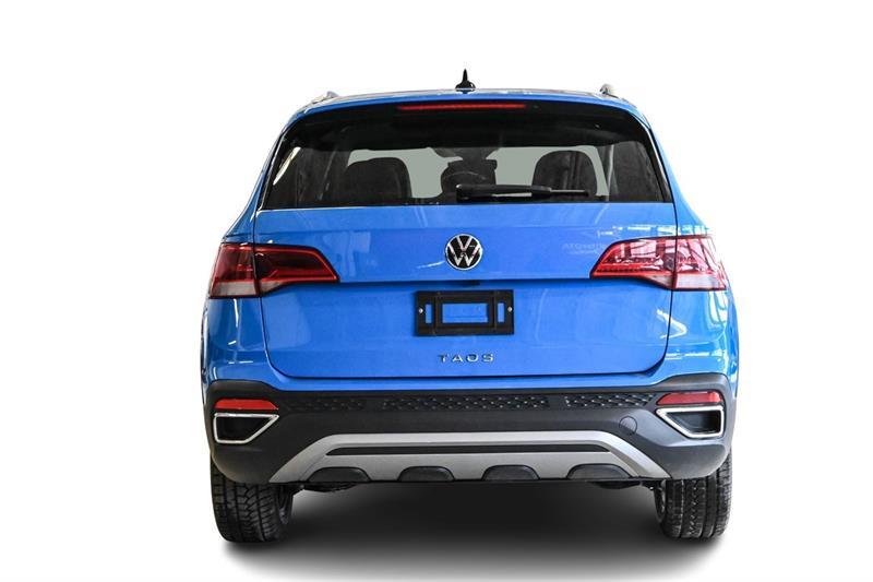 2024 Volkswagen Taos - Image 11