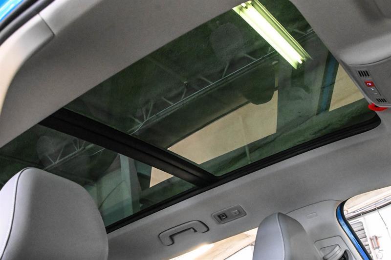 2024 Volkswagen Taos - Image 15