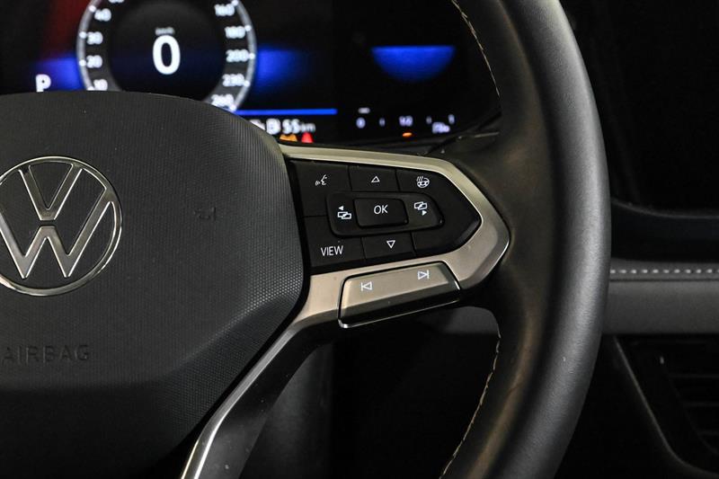 2024 Volkswagen Taos - Image 28