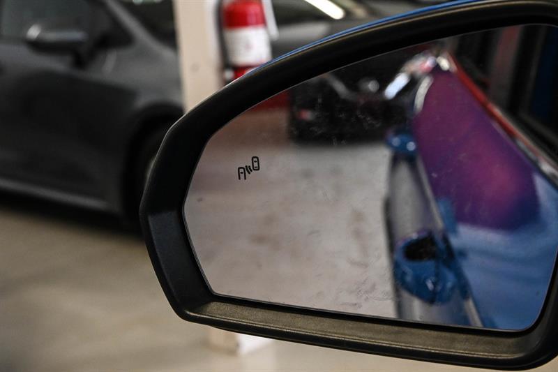 2024 Volkswagen Taos - Image 36