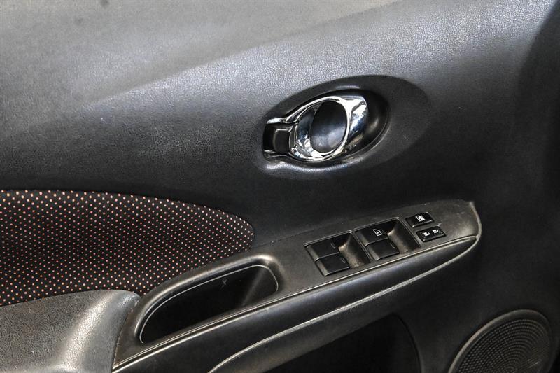 2018 Nissan Versa - Image 21